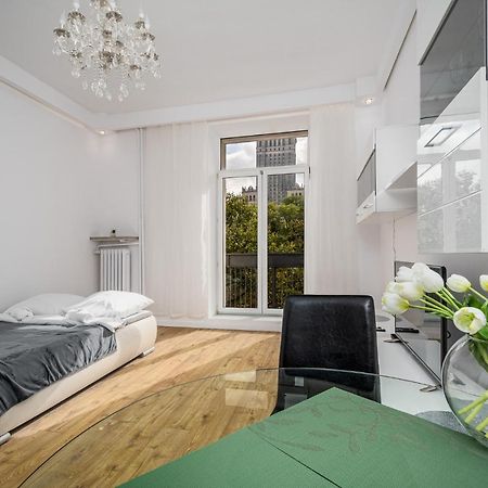 Apart D&K Apartament Z Widokiem Na Palac Kultury I Nauki Apartment Varşovia Exterior foto