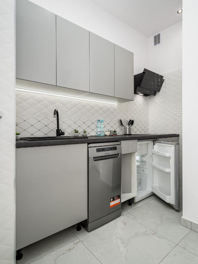 Apart D&K Apartament Z Widokiem Na Palac Kultury I Nauki Apartment Varşovia Exterior foto